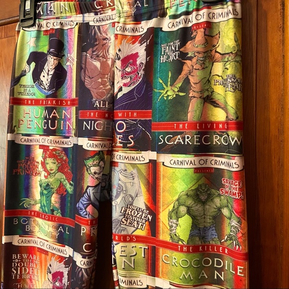Batman Villain Leggings - Picture 3 of 5
